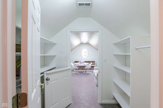 4243 Heyward Lane, Indianapolis, IN 46250