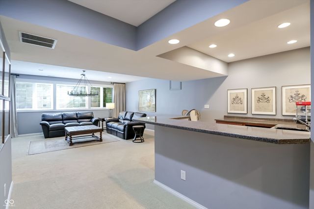 4243 Heyward Lane, Indianapolis, IN 46250