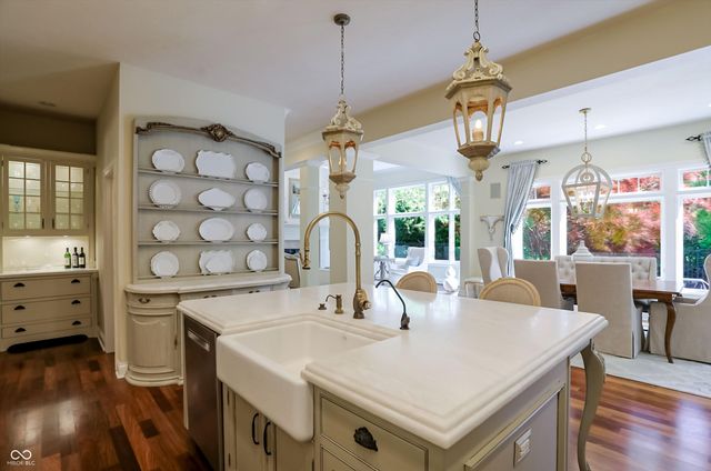 4243 Heyward Lane, Indianapolis, IN 46250
