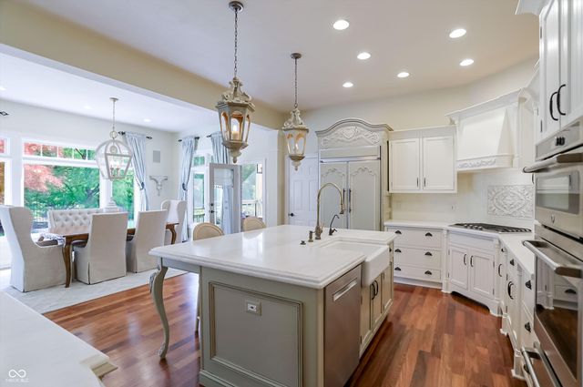 4243 Heyward Lane, Indianapolis, IN 46250