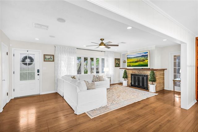 1410 S SUMMERLIN AVENUE, Orlando, FL 32806