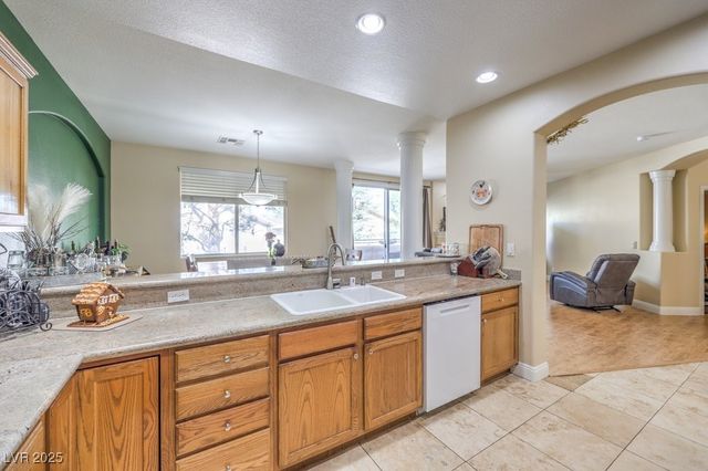 805 Dana Hills Court 202, Las Vegas, NV 89134