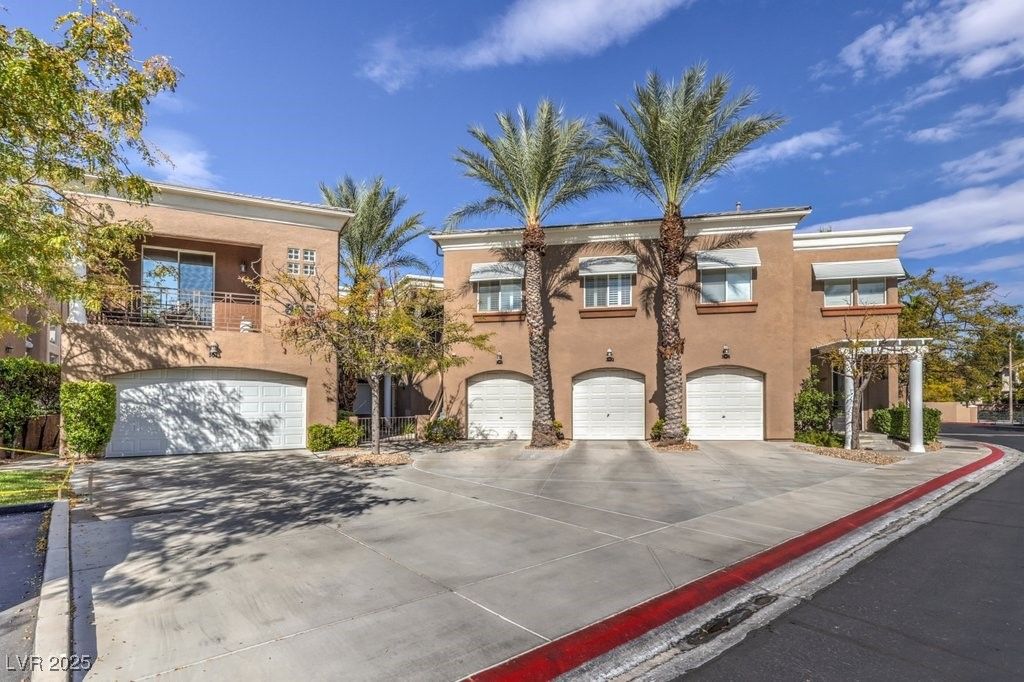 805 Dana Hills Court 202, Las Vegas, NV 89134