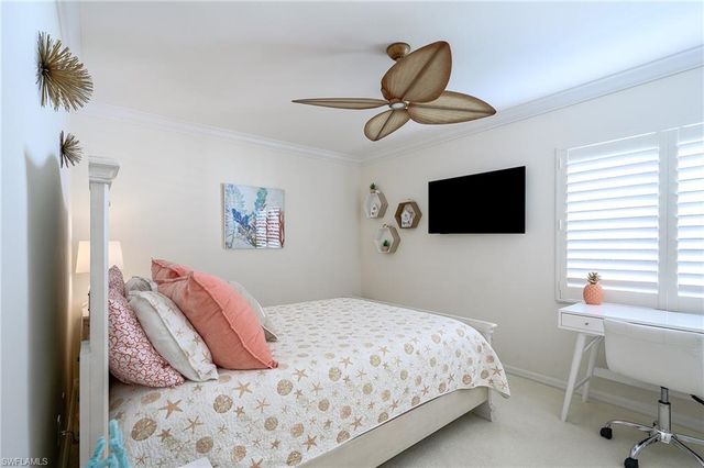 613 Beachwalk CIR J-204, Naples, FL 34108