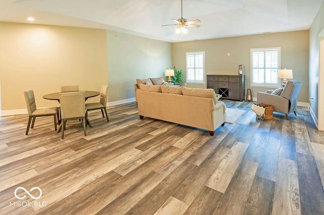 308 Blue River Drive, Knightstown, IN 46148