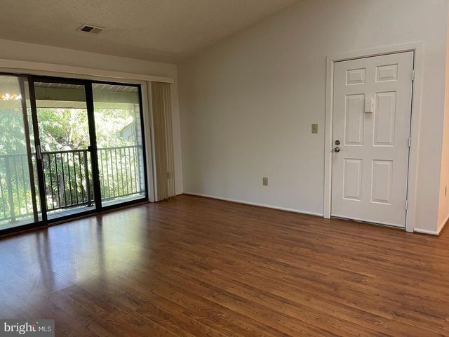 35 VOSCEK CT, Lawrenceville, NJ 08648