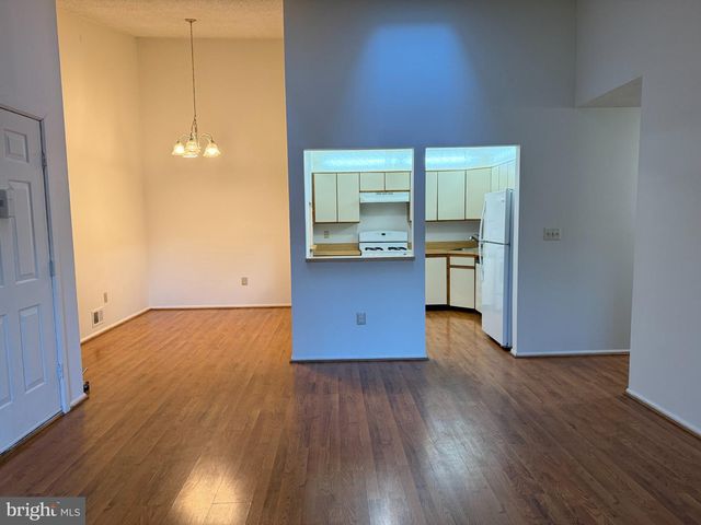 35 VOSCEK CT, Lawrenceville, NJ 08648