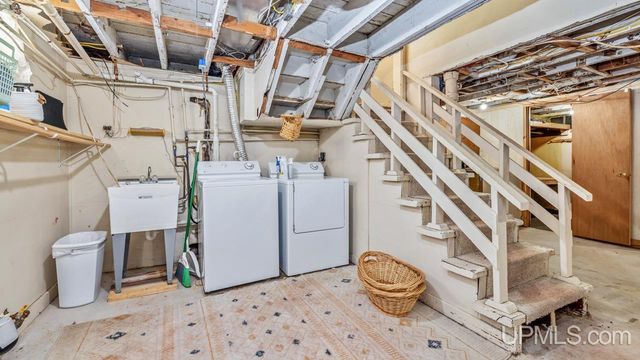 609 Wilson Avenue, Kingsford, MI 49802