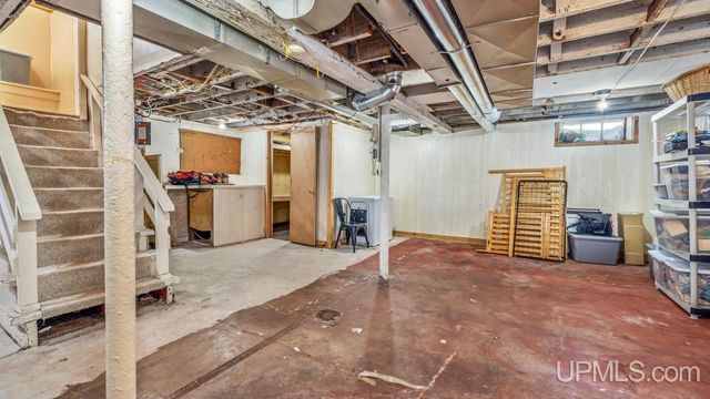 609 Wilson Avenue, Kingsford, MI 49802