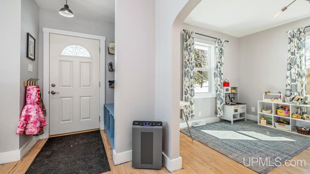 609 Wilson Avenue, Kingsford, MI 49802