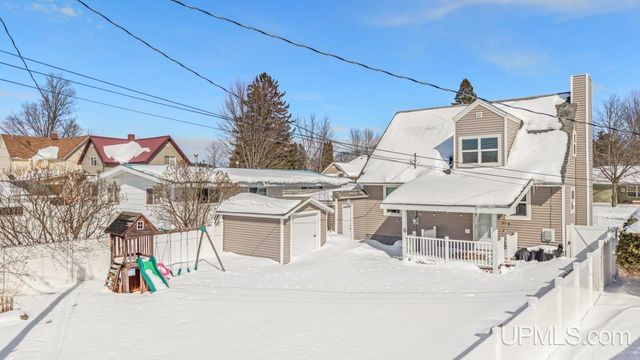 609 Wilson Avenue, Kingsford, MI 49802