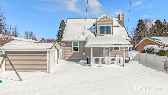 609 Wilson Avenue, Kingsford, MI 49802