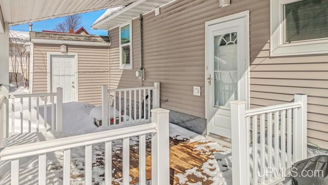 609 Wilson Avenue, Kingsford, MI 49802