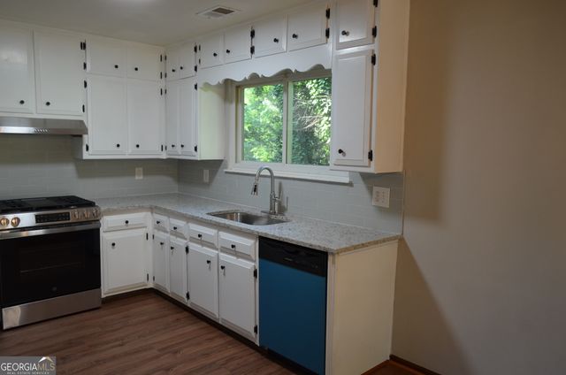 4987 Dekalb Way, Stone Mountain, GA 30087