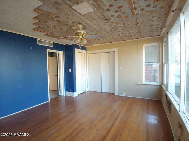 607 E Grolee Street, Opelousas, LA 70570