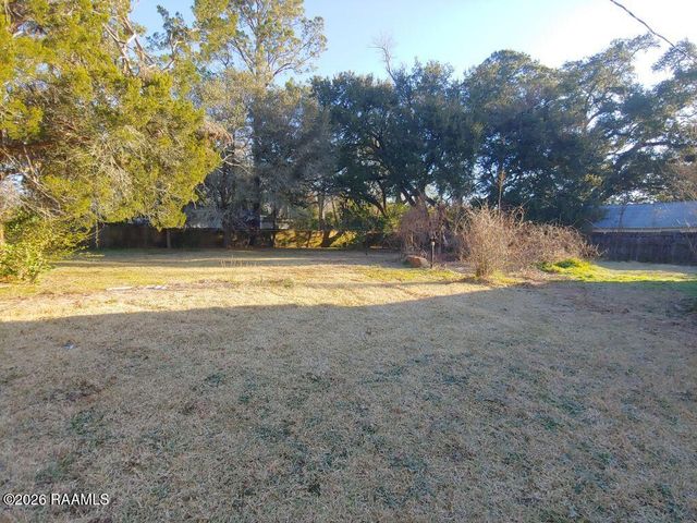 607 E Grolee Street, Opelousas, LA 70570