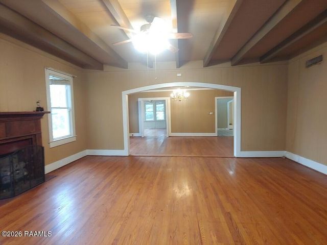 607 E Grolee Street, Opelousas, LA 70570