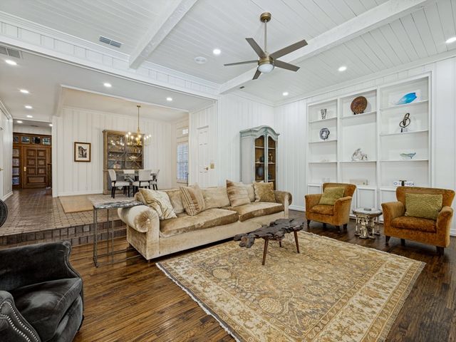 2113 Augusta, Mckinney, TX 75072