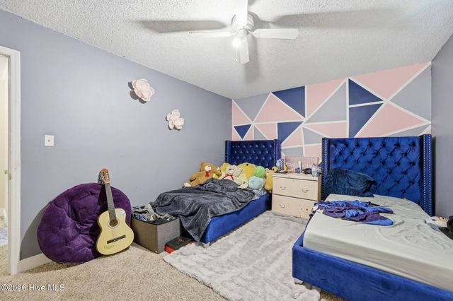 566 Ridge Drive, Winterville, NC 28590