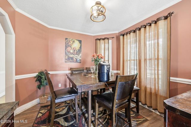 566 Ridge Drive, Winterville, NC 28590