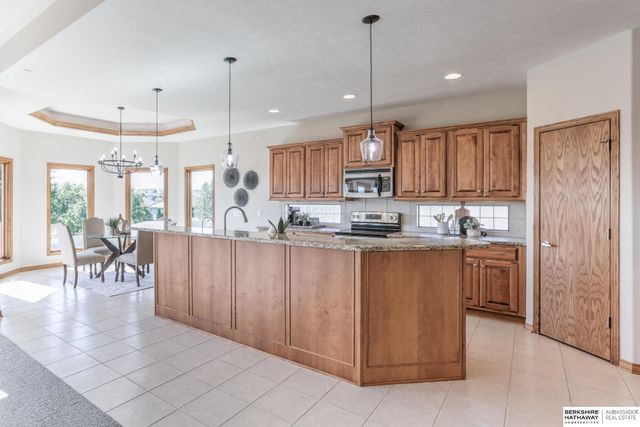 19821 Emiline Street, Gretna, NE 68028