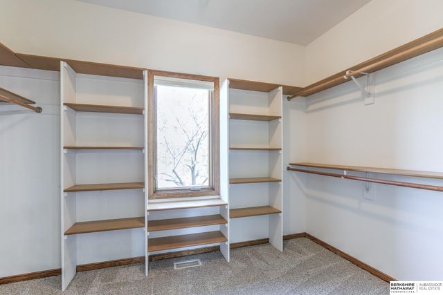 19821 Emiline Street, Gretna, NE 68028