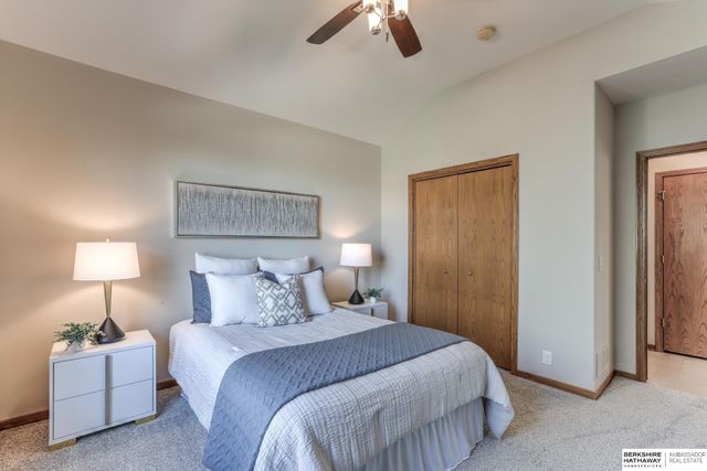 19821 Emiline Street, Gretna, NE 68028