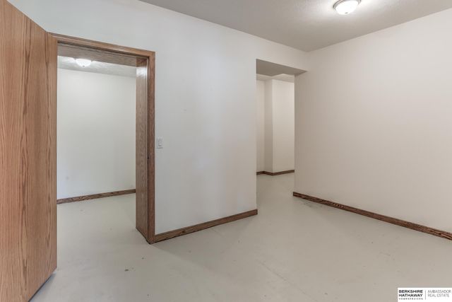 19821 Emiline Street, Gretna, NE 68028