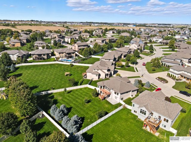 19821 Emiline Street, Gretna, NE 68028