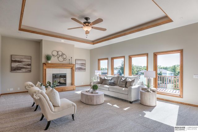 19821 Emiline Street, Gretna, NE 68028