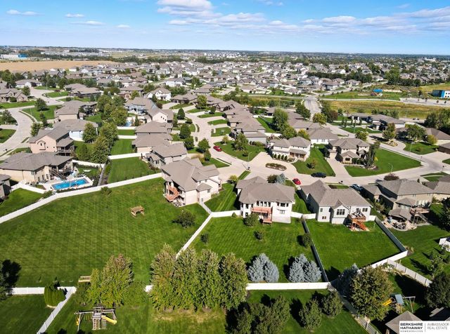 19821 Emiline Street, Gretna, NE 68028