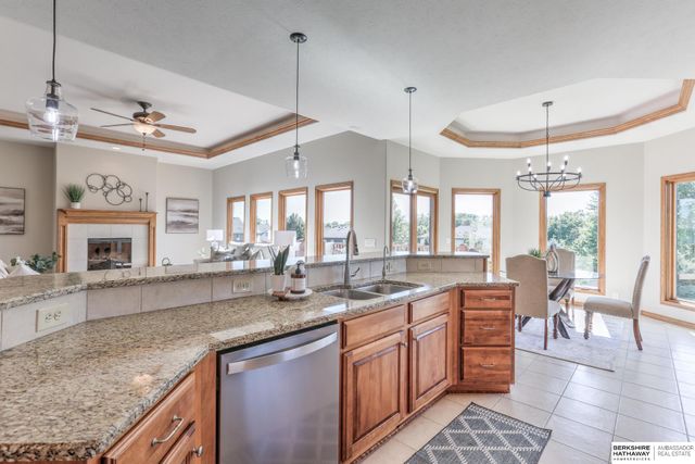 19821 Emiline Street, Gretna, NE 68028