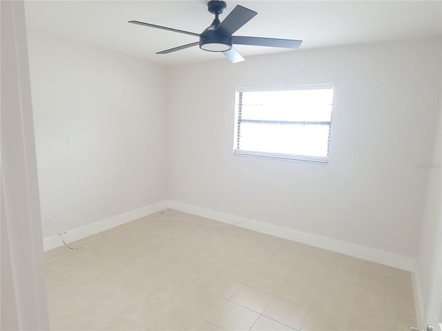 1835 MARYLAND AVENUE NE, St Petersburg, FL 33703