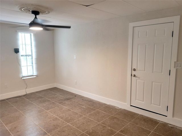 1835 MARYLAND AVENUE NE, St Petersburg, FL 33703