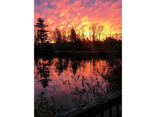 9 Lake Forest Drive, Burlington, VT 05401