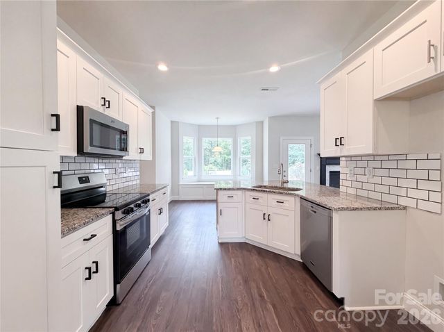 134 Windstone Drive, Troutman, NC 28166