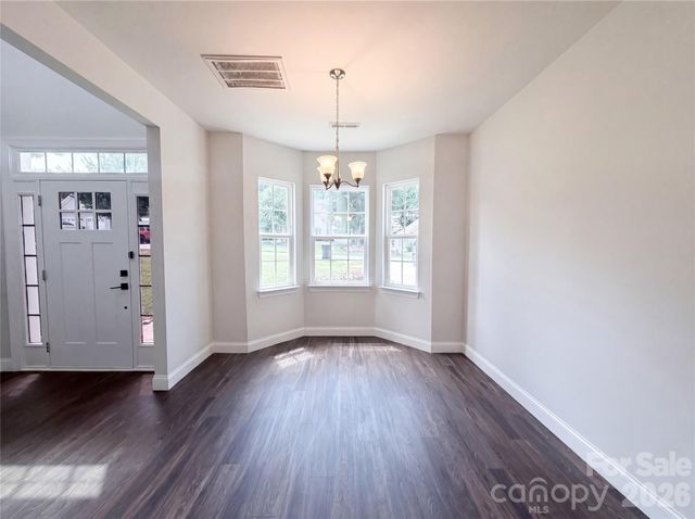 134 Windstone Drive, Troutman, NC 28166