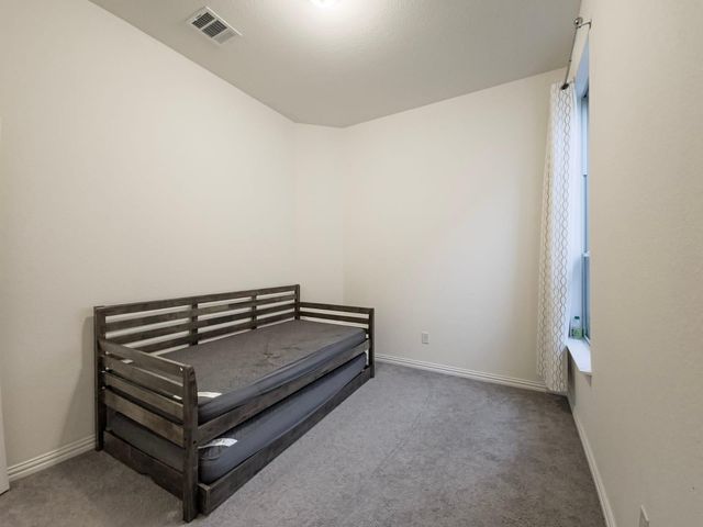 627 Pheasant Hill LN, Georgetown, TX 78628