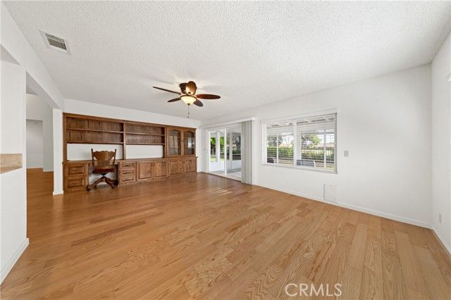 2095 Silver Oak Way, Hemet, CA 92545