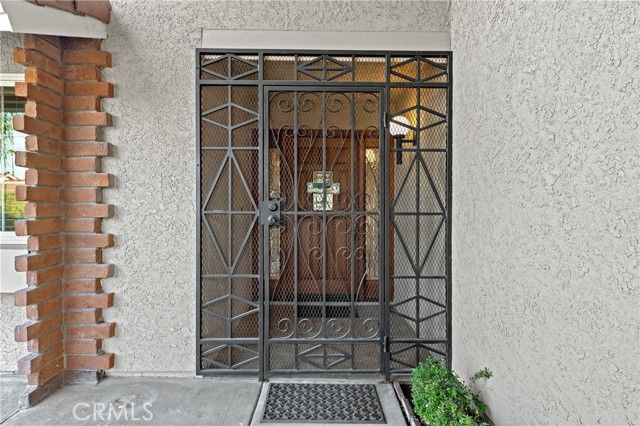 2095 Silver Oak Way, Hemet, CA 92545