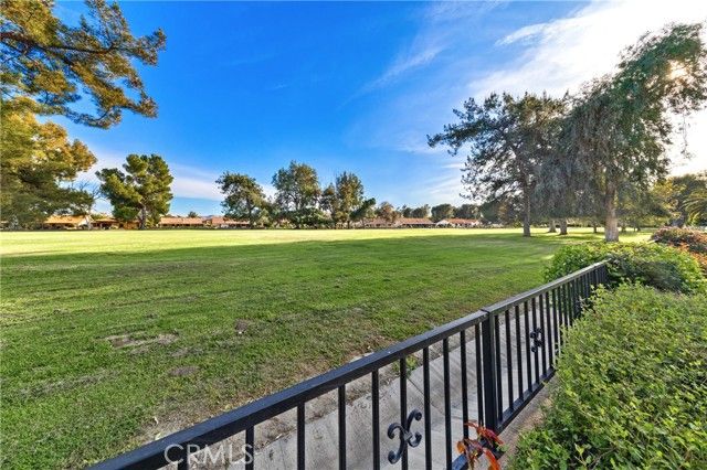 2095 Silver Oak Way, Hemet, CA 92545