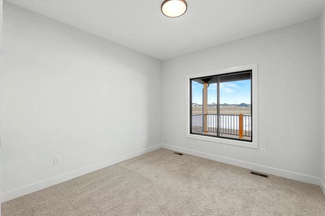 336 N Fielding St, Derby, KS 67037