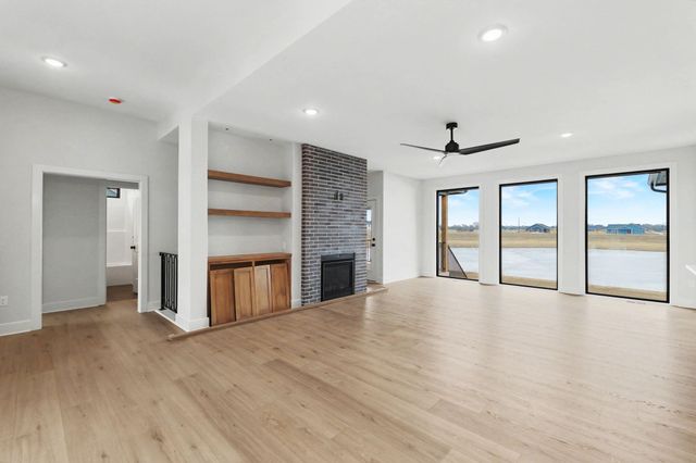 336 N Fielding St, Derby, KS 67037