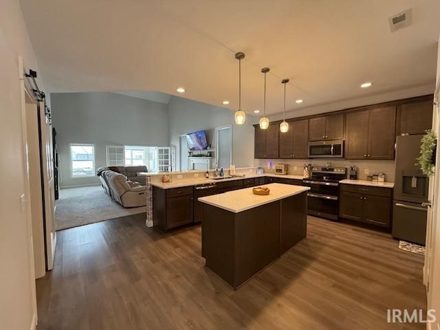 1463 Hager Way, Fort Wayne, IN 46818