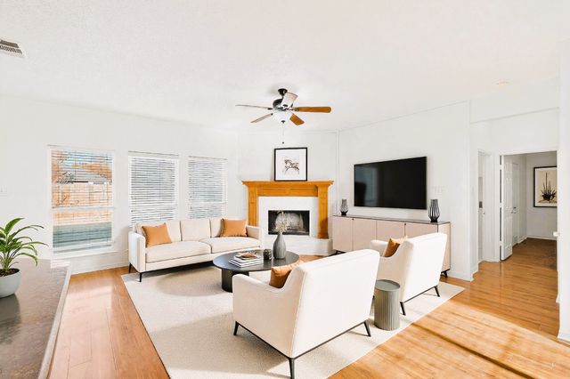 3301 Chaha Road, Rowlett, TX 75088