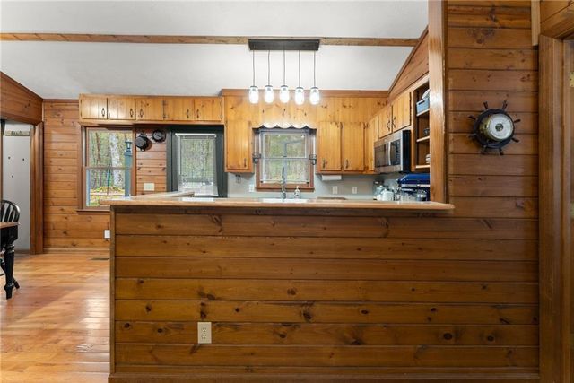 301 Hawks Nest, Sautee Nacoochee, GA 30571