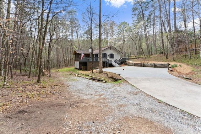 301 Hawks Nest, Sautee Nacoochee, GA 30571