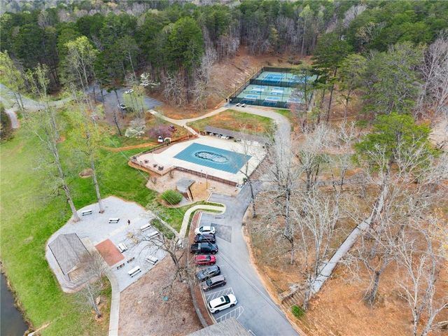301 Hawks Nest, Sautee Nacoochee, GA 30571
