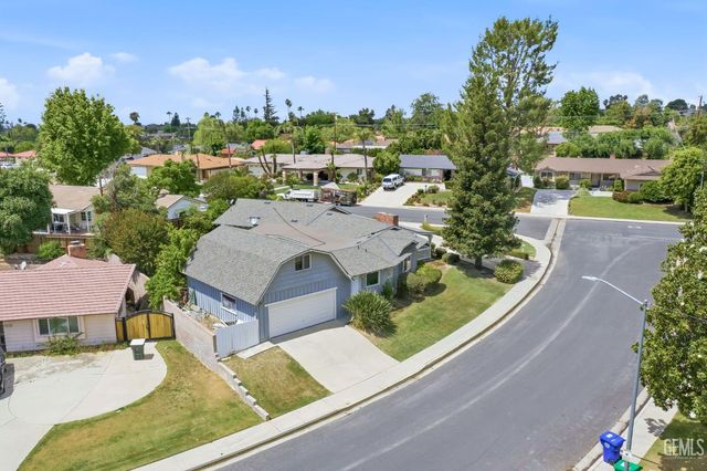 3641 Country Club Drive, Bakersfield, CA 93306