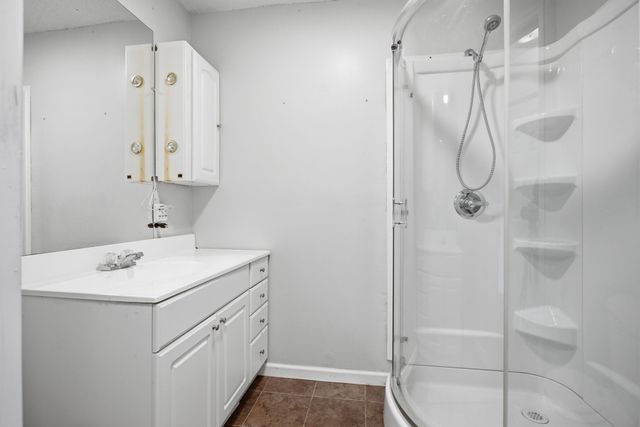 1827 Sunset Ave, Columbia, TN 38401